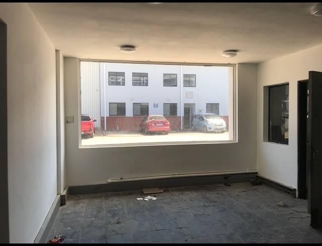 1,200M² WAREHOUSE TO LET IN RIVERHORSE VALLEY